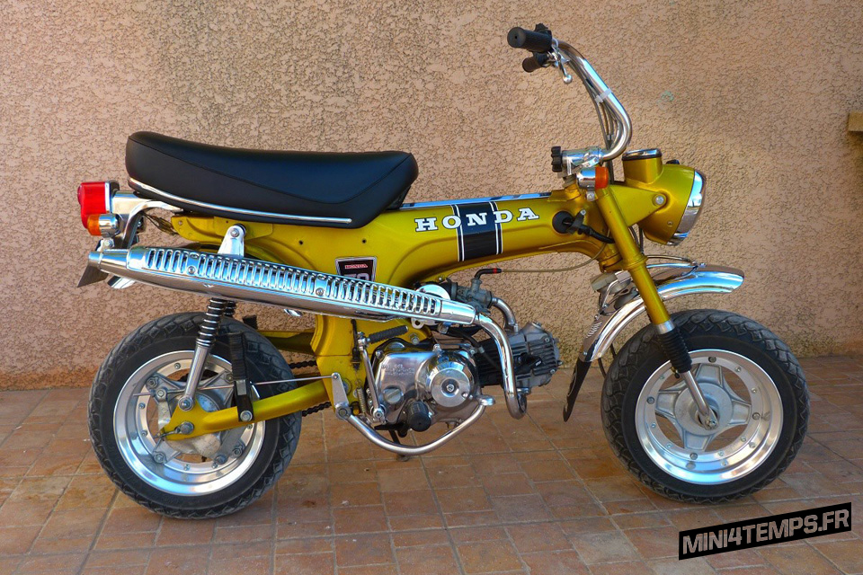 Petite moto Dax 50cc Honda