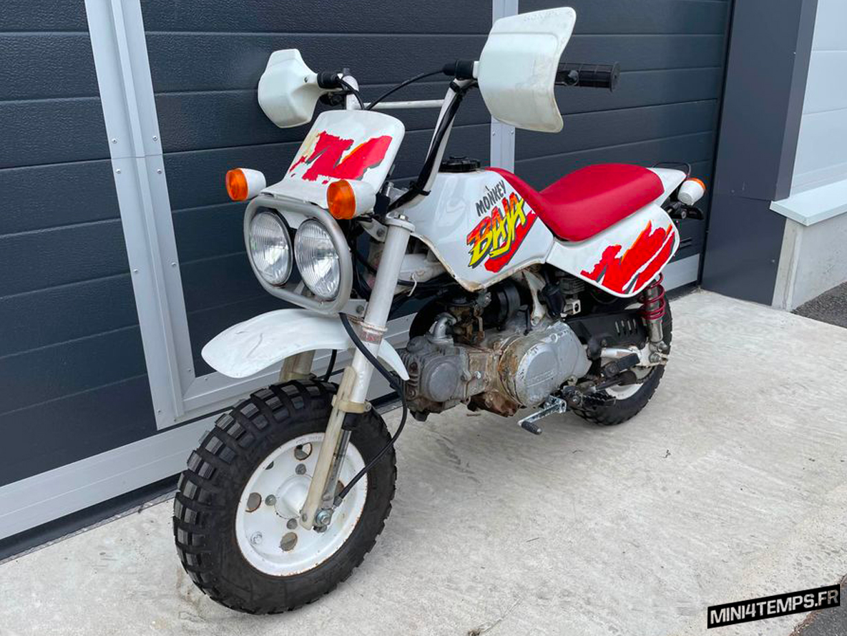 Le Honda Monkey Z50 Baja de Silver Susi - Mini4temps.fr